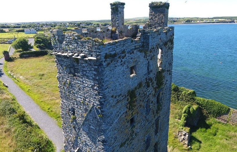 Tellarought Castle, Republic of Ireland, Ireland